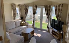 Newbeach Holiday Park - Greenfields